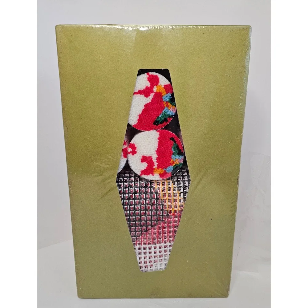 N/A vintage bucilla